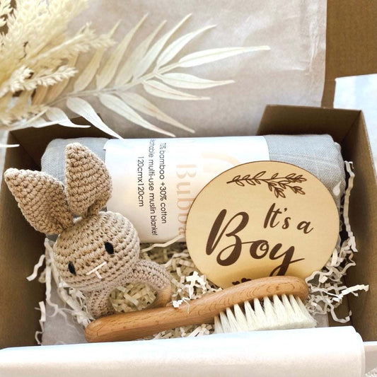 Its a boy baby shower gift set. Newborn baby gift set