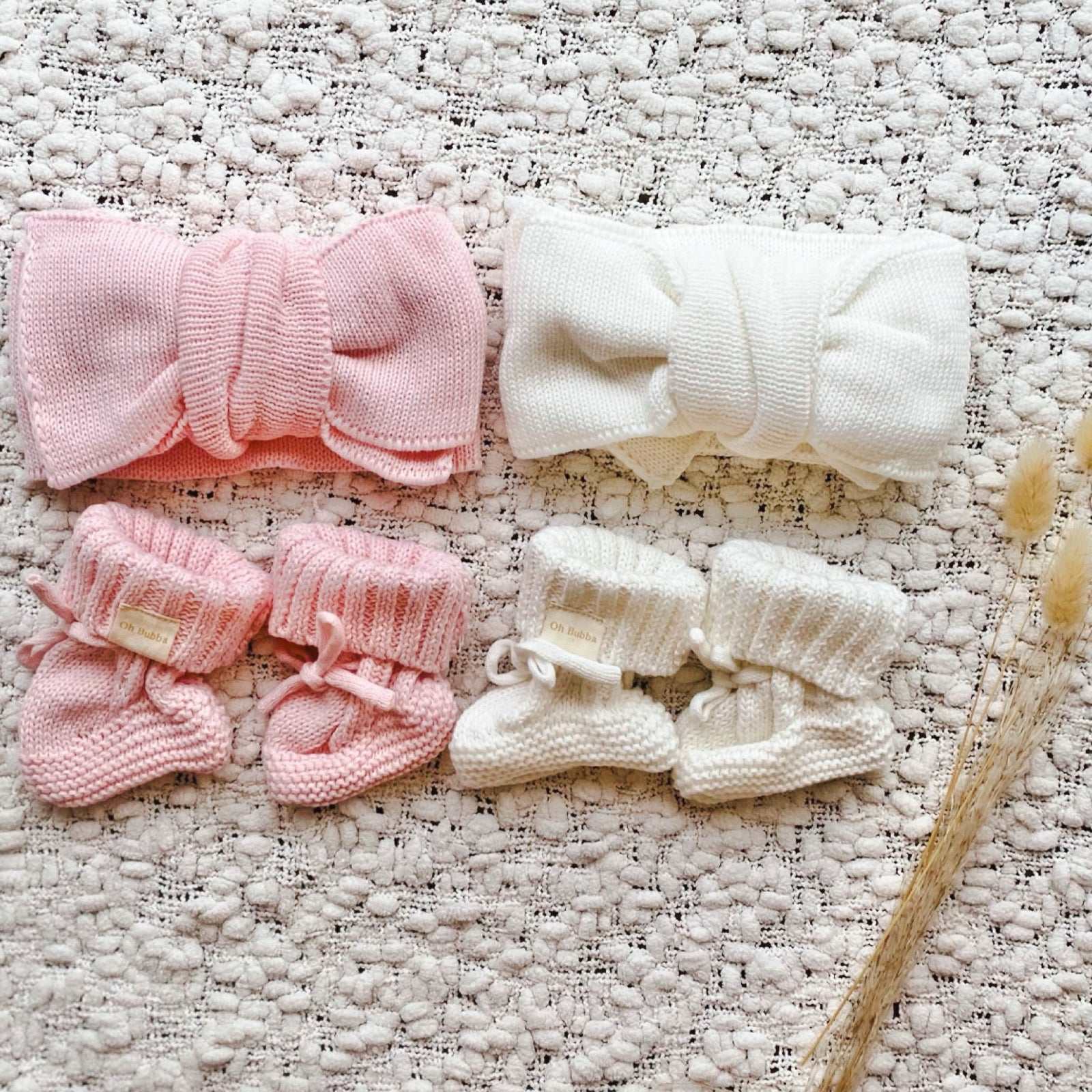 Baby Knit booties and headband. Newborn knit booties