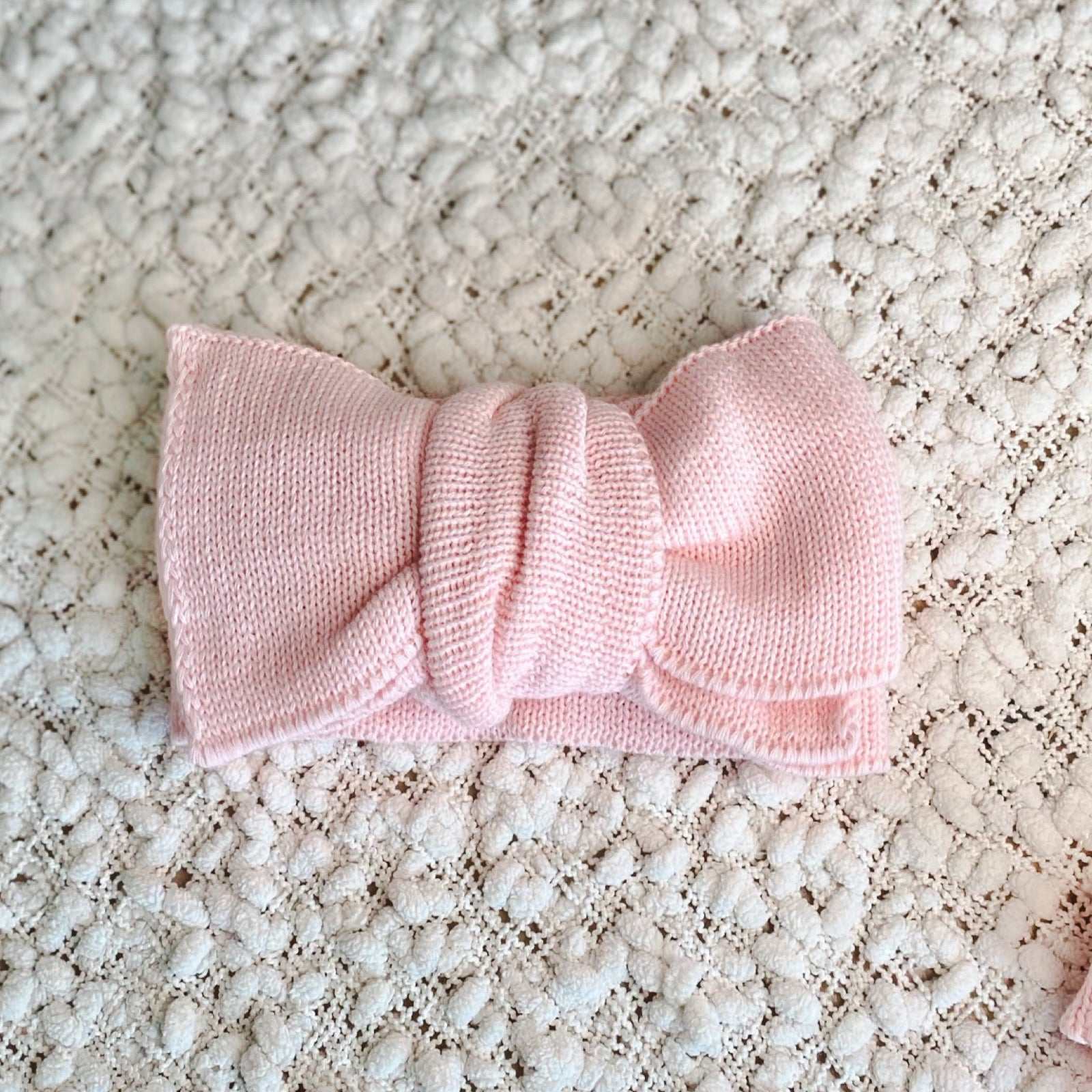 Pink knit baby headband. Pink Knit baby bow. Pink knit newborn baby bow headband 
