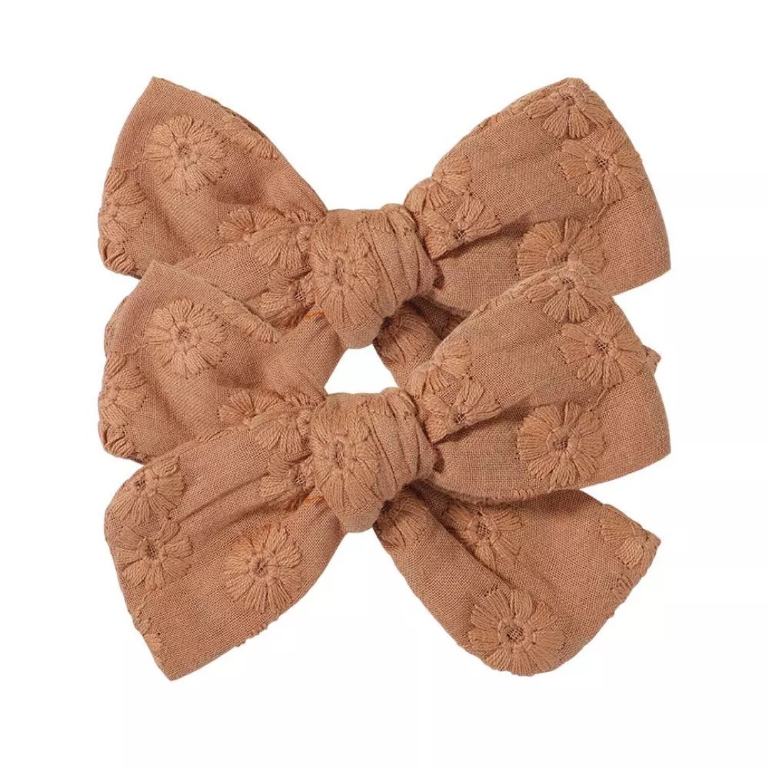 Embroidered 2 pcs Bow Clips | Tan