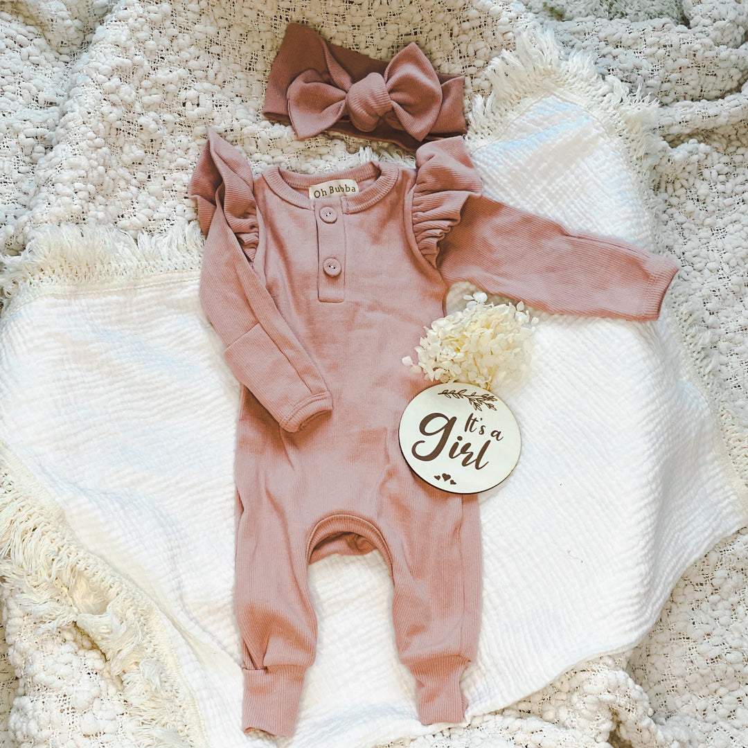 Pink Frill baby girl romper. Baby girl onesie. Newborn set. Newborn clothing