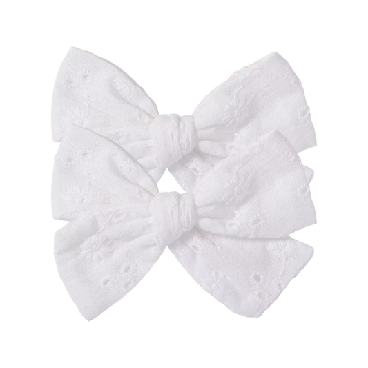 Embroidered 2pcs Bow Clips | White