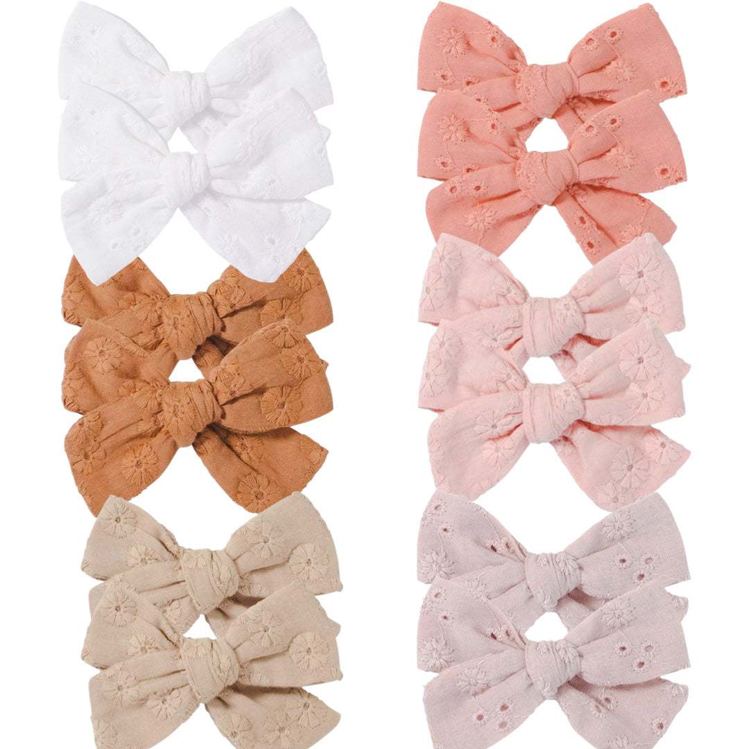 Embroidered 2pcs Bow Clips | White